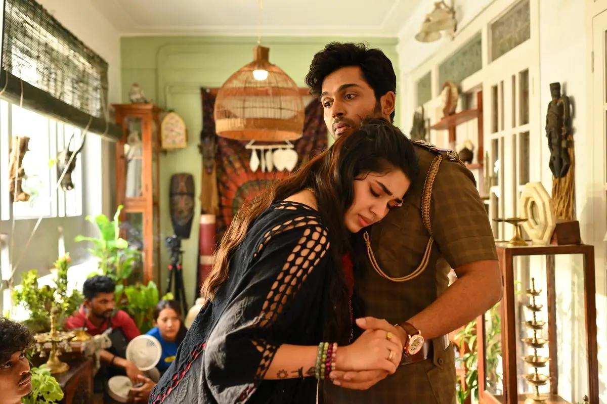 Vaa Vaathiyaar Review