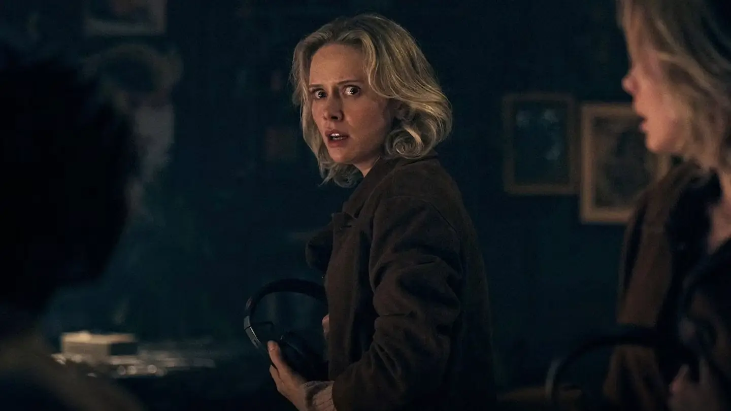 Insidious: Out of the Further Review: Is It Finally Worth Watching? 4 Insidious: Out of the Further Review