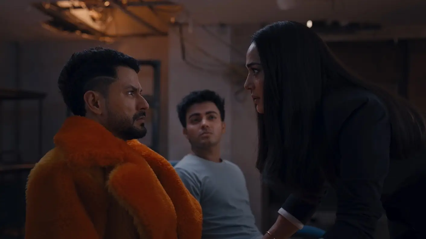 Vibe Review: Kunal Kemmu's Funniest Comedy in Years — But the Second Half Loses the Magic 3 Vibe Review